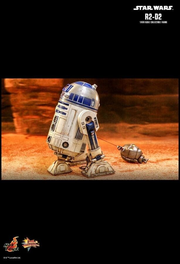 Star Wars - R2-D2 Attack of the Clones 1:6 Scale Action Figure - NEW
